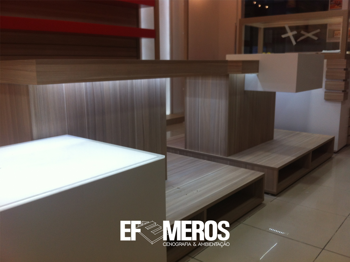 Ambientação, Arquitetura, Mobiliario loja, Fachada ACM, Sinalização